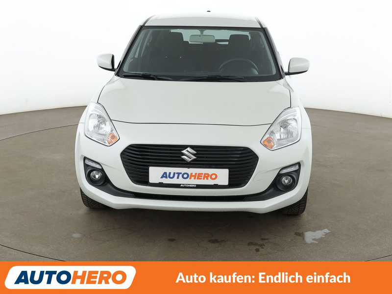 Suzuki Swift 1.2 DualJet Club*CAM*SHZ*AHK*KLIMA*GARANTIE* — photo 9