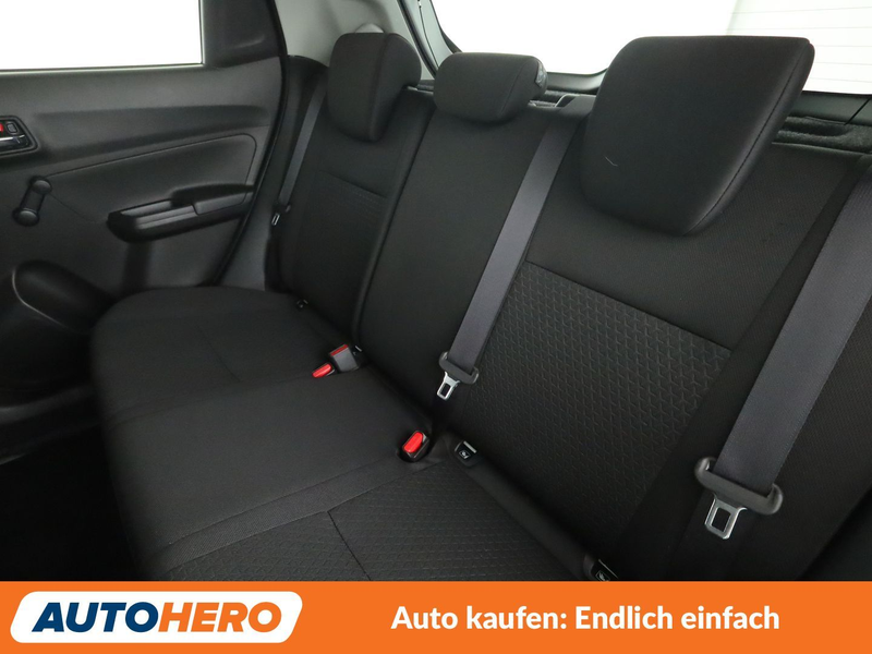 Suzuki Swift 1.2 DualJet Club*CAM*SHZ*AHK*KLIMA*GARANTIE* — photo 14