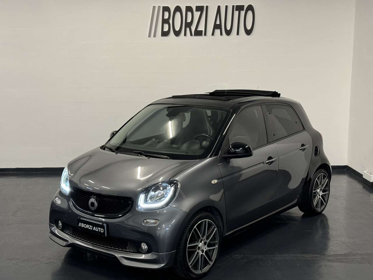 smart forFour 0.9 t Brabus Xclusive CABRIO 109cv PROMO!