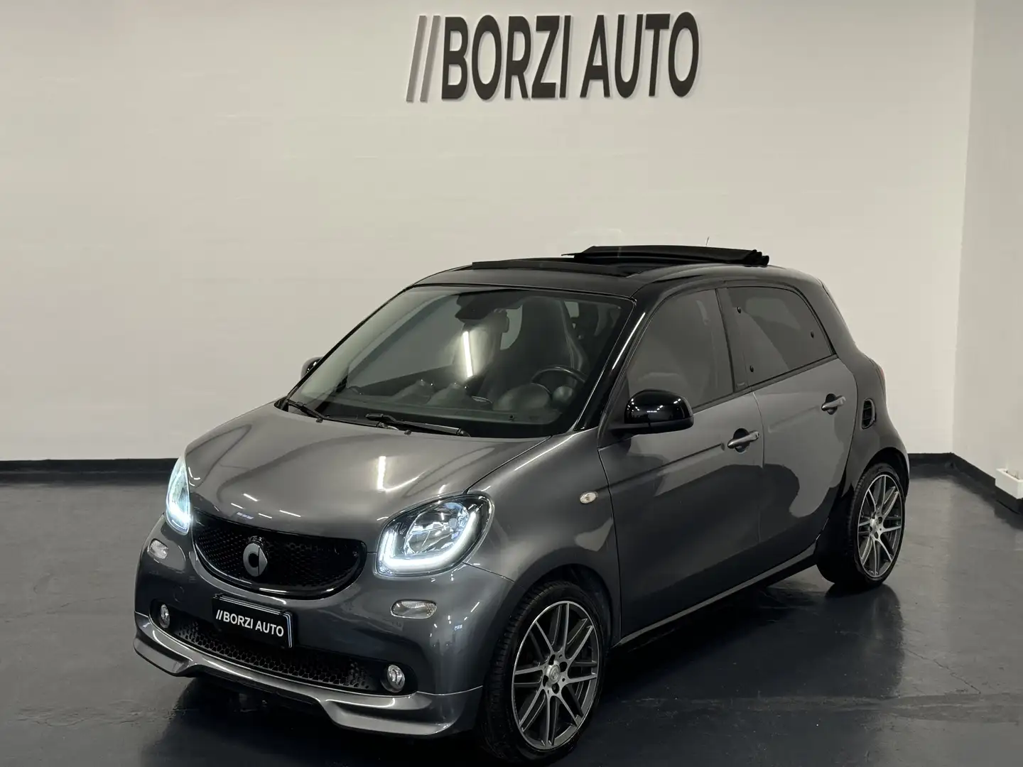 smart forFour 0.9 t Brabus Xclusive CABRIO 109cv PROMO! Grigio - 1