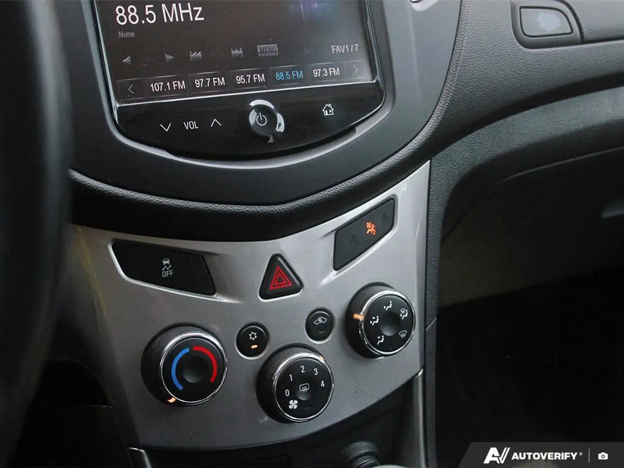 Chevrolet Trax снимка Chevrolet Trax