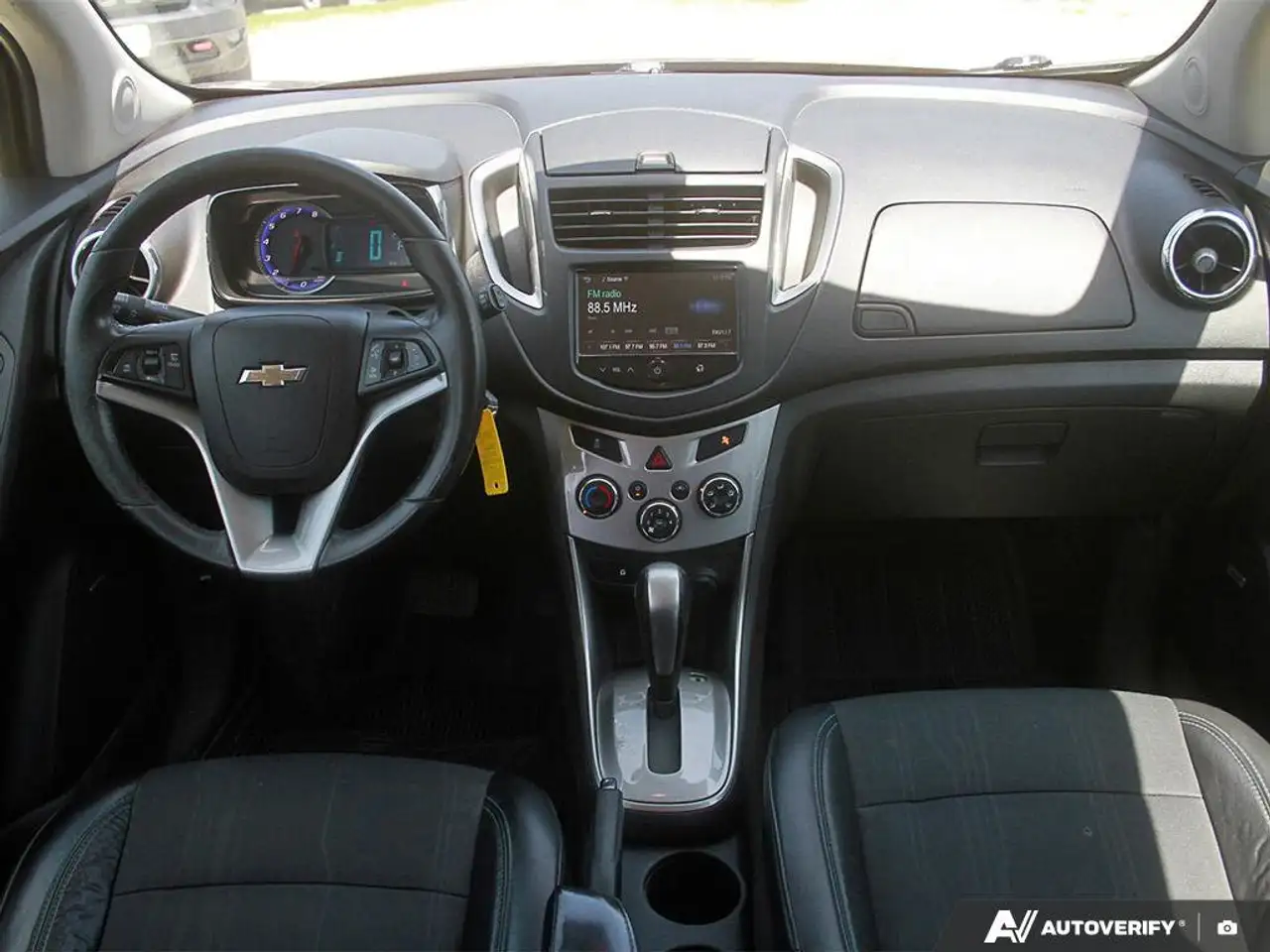 Chevrolet Trax снимка Chevrolet Trax