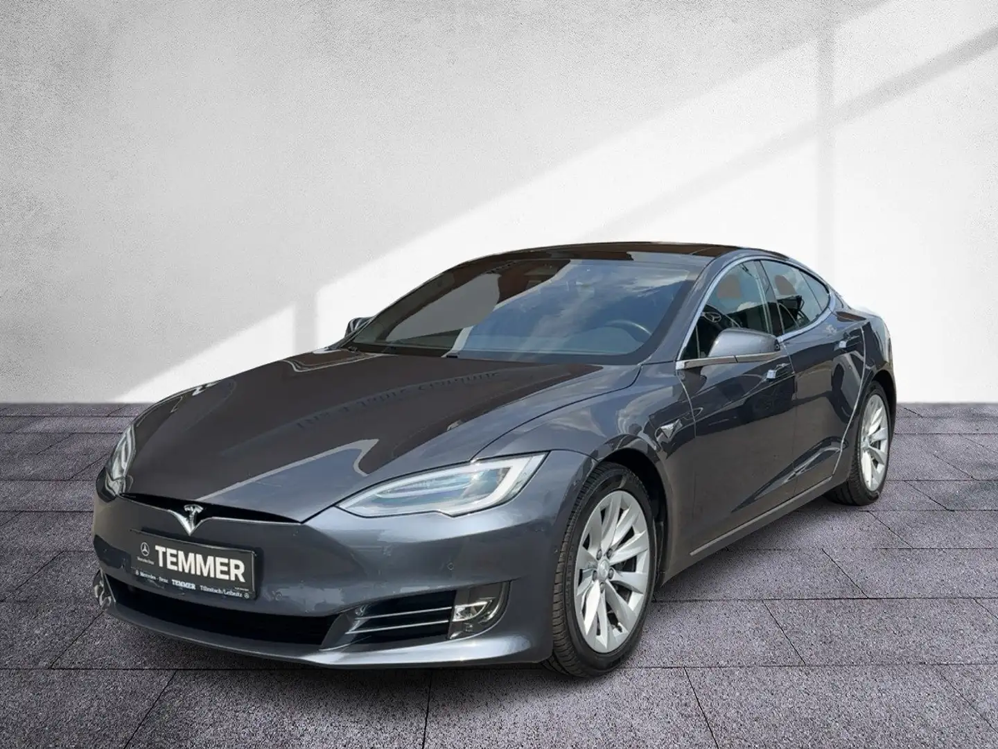 Tesla Model S 100D Autopilot ACC Pano 360° SHZ LHZ Silber - 2