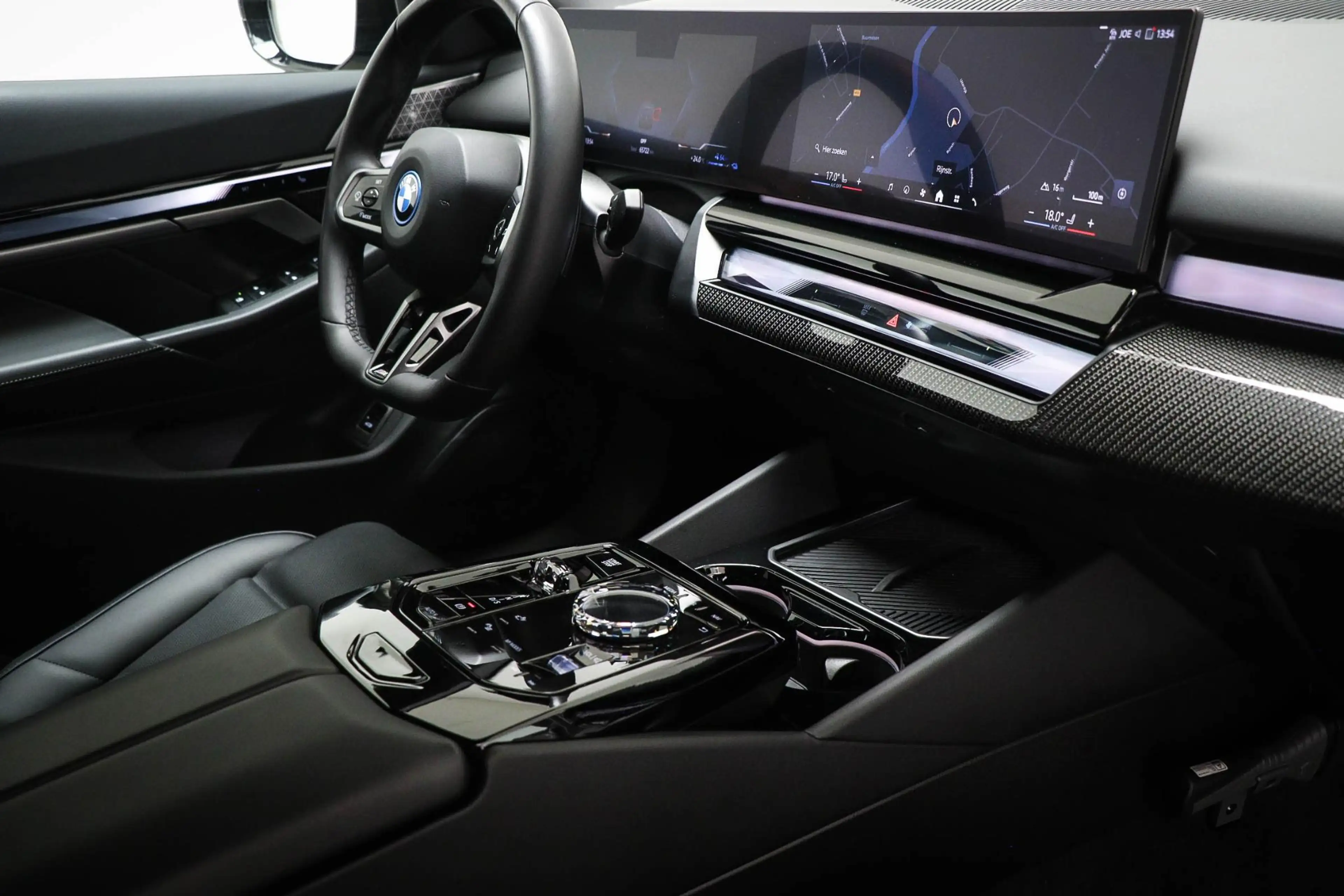 BMW 550 5-serie 550e xDrive | HEAD UP | BOWER & WILKINS | — photo 4
