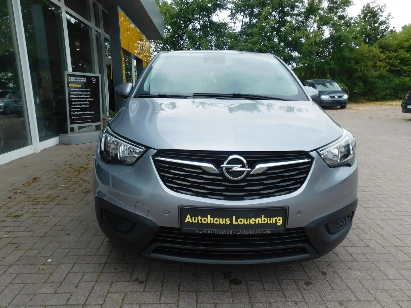 Opel Crossland X +AUTOMATIK+SHZ+LRH+NAVI+KAMERA Grau - 2