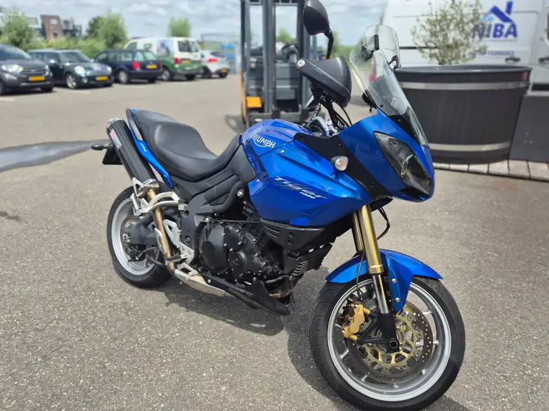 Triumph Tiger 1050