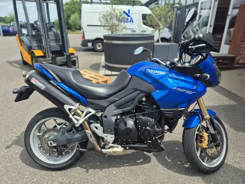 Triumph Tiger 1050 - foto 3