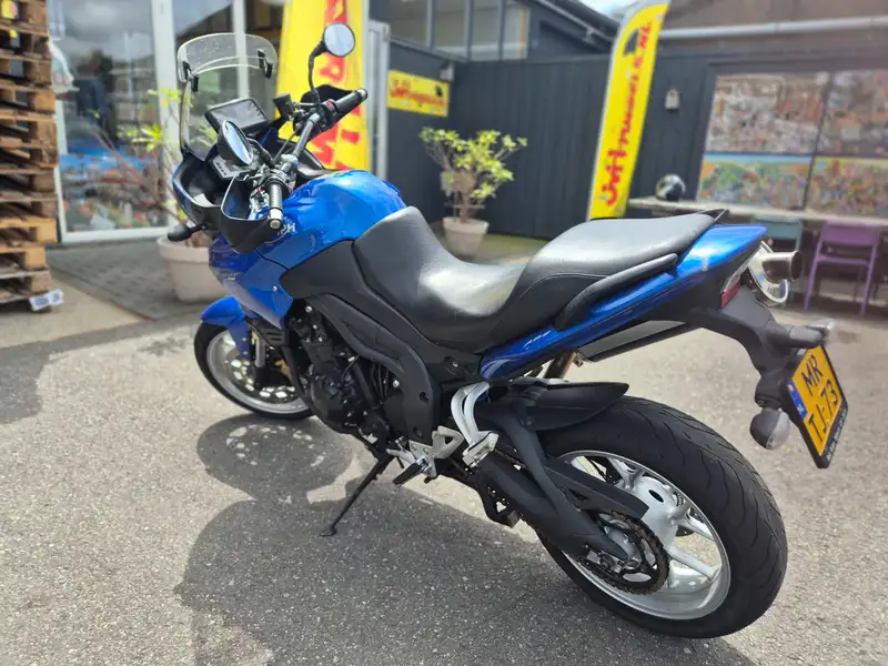 Triumph Tiger 1050 - foto 4