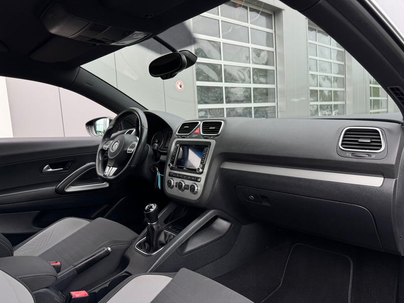 Volkswagen Scirocco 1.4 TSI Life * Xenon * Stoelverwarming * PDC * Cli — photo 3