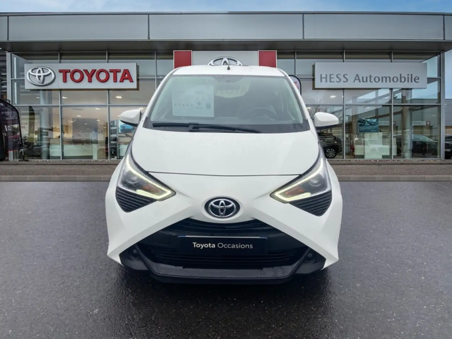 Toyota Aygo 1.0 VVT-i 69ch x-play 3p - 2