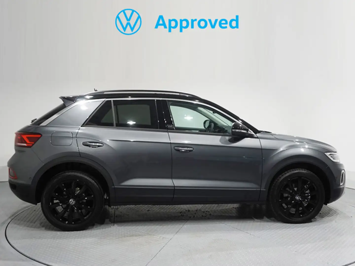 Volkswagen T-Roc 2.0TDI Dark DSG7 110KW Gris - 2