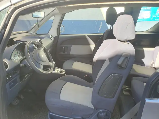 Peugeot 1007 view 8