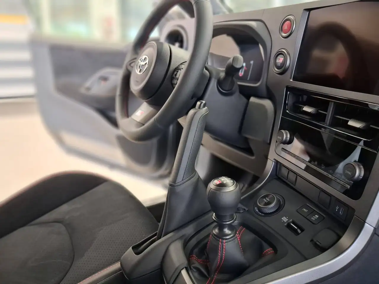 Toyota Yaris 2026 — фото 14