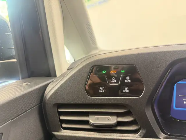 Volkswagen Caddy view 13