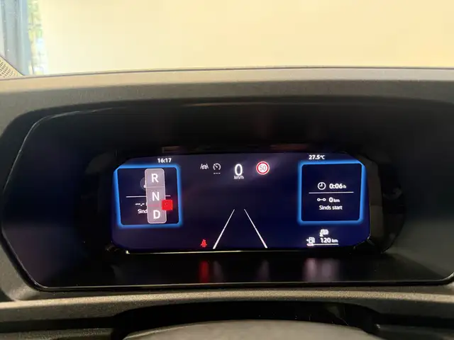 Volkswagen Caddy view 6