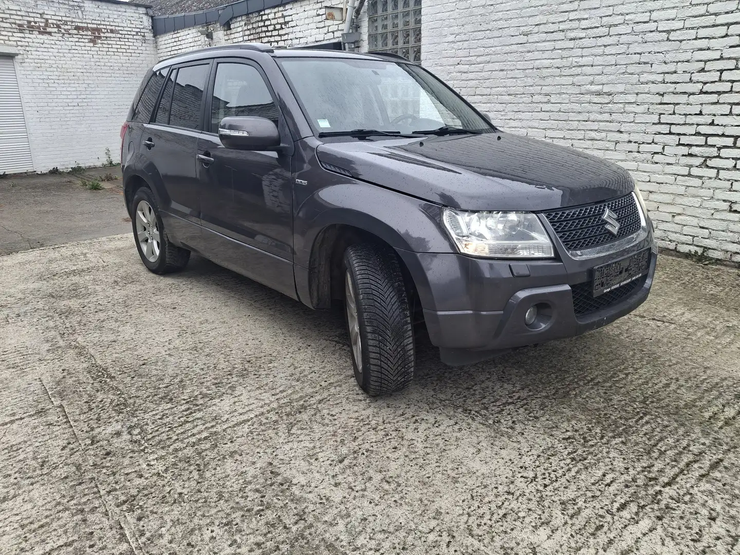 Suzuki Grand Vitara 1.9 DDiS JLX-E Airco - 1