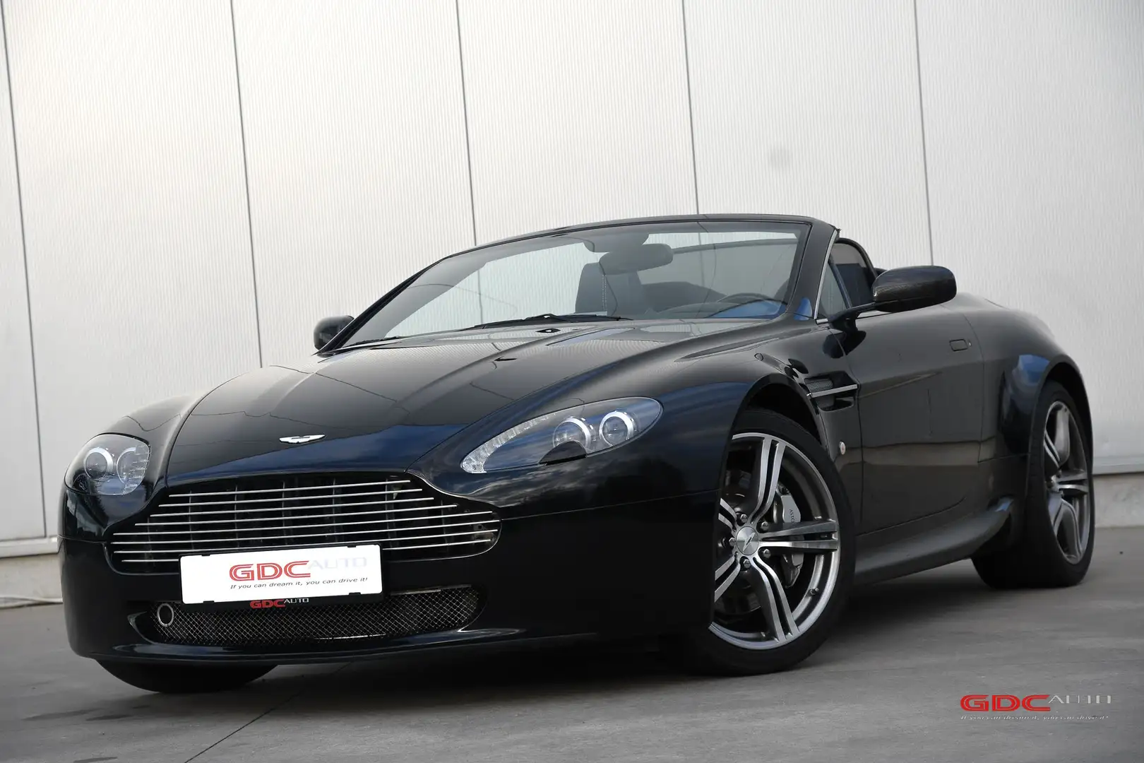 Aston Martin Vantage V8 VANTAGE ROADSTER N400 EDITIE NR. 165 / 240 Noir - 2
