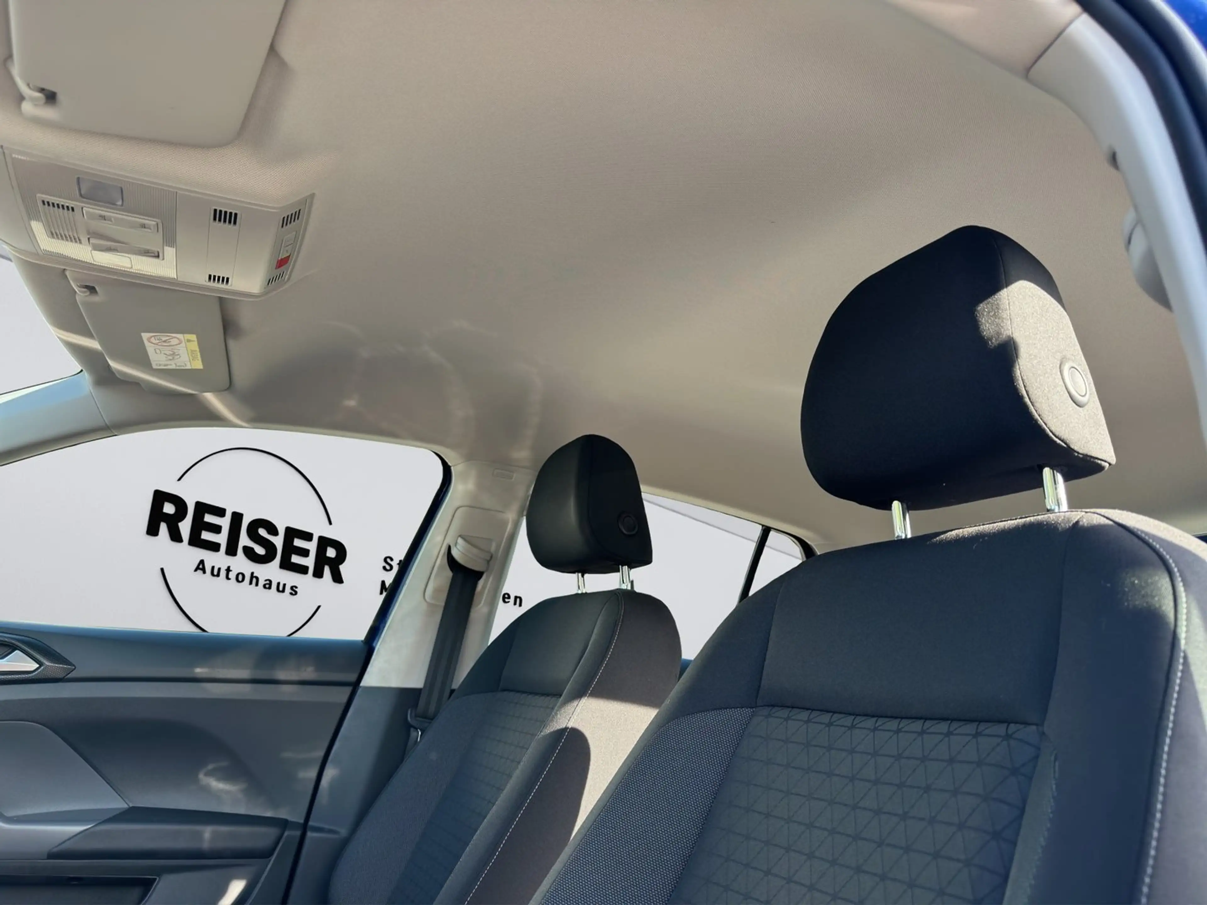 Volkswagen T-Cross Life TSI — photo 11