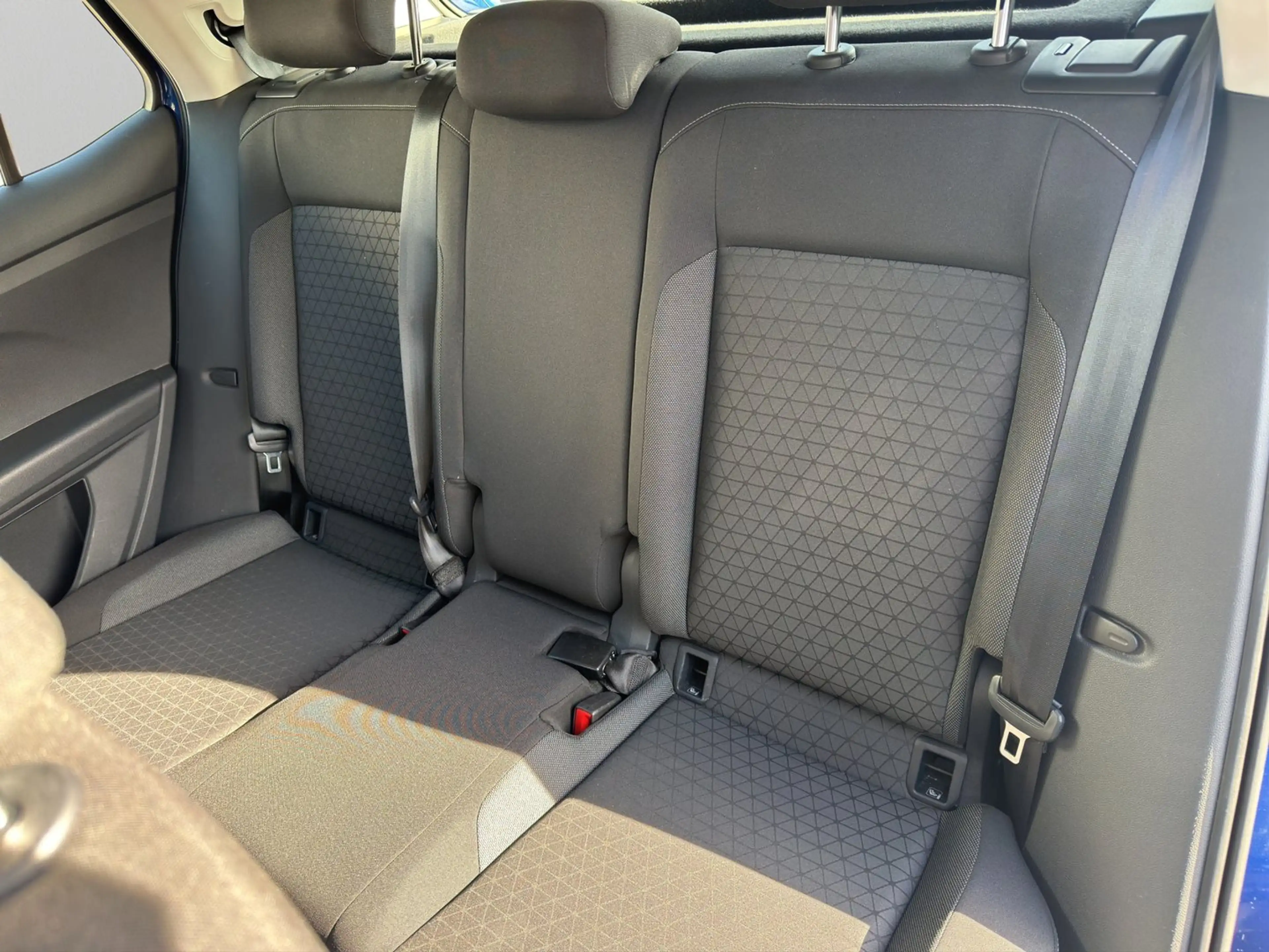 Volkswagen T-Cross Life TSI — photo 10