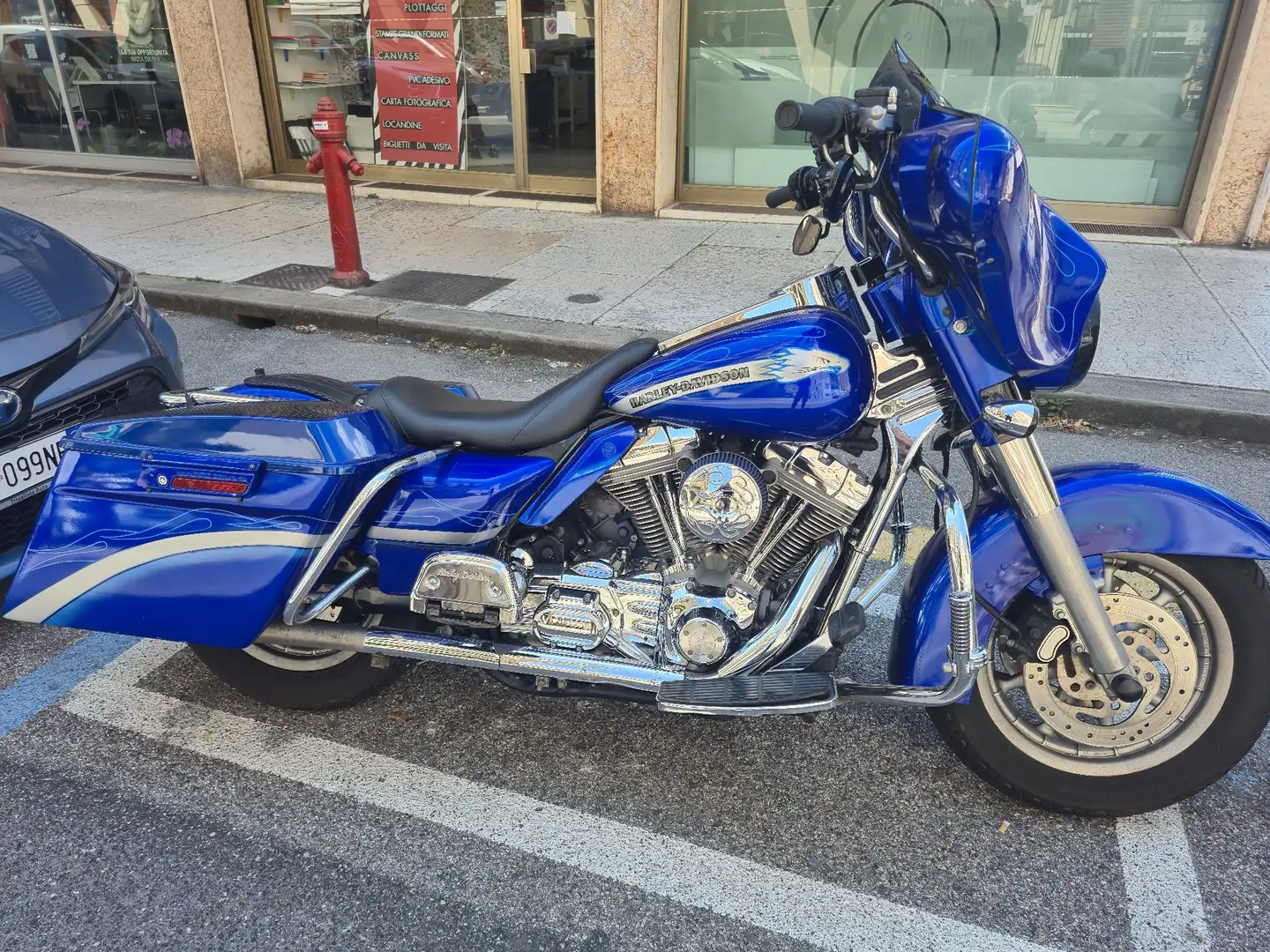 Harley-Davidson Electra Glide Blu/Azzurro - 2