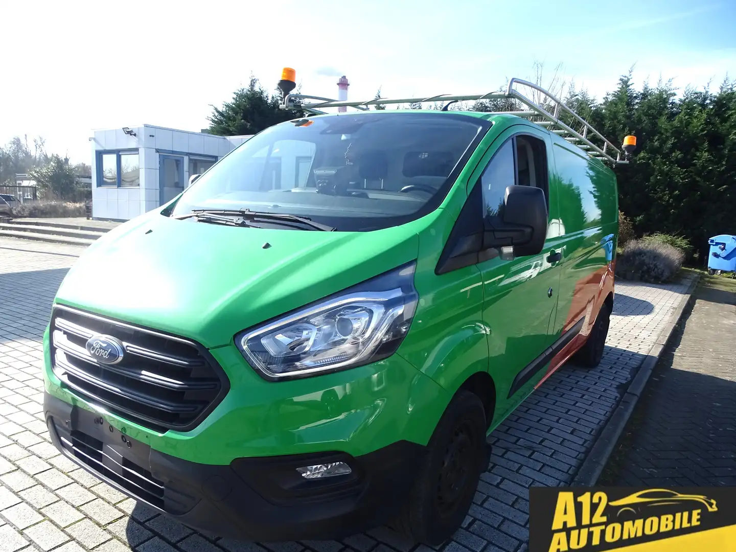 Ford Transit Custom 2.0 TDCi | Lichte vracht | Eur6b | A/C | Kasten | Groen - 1