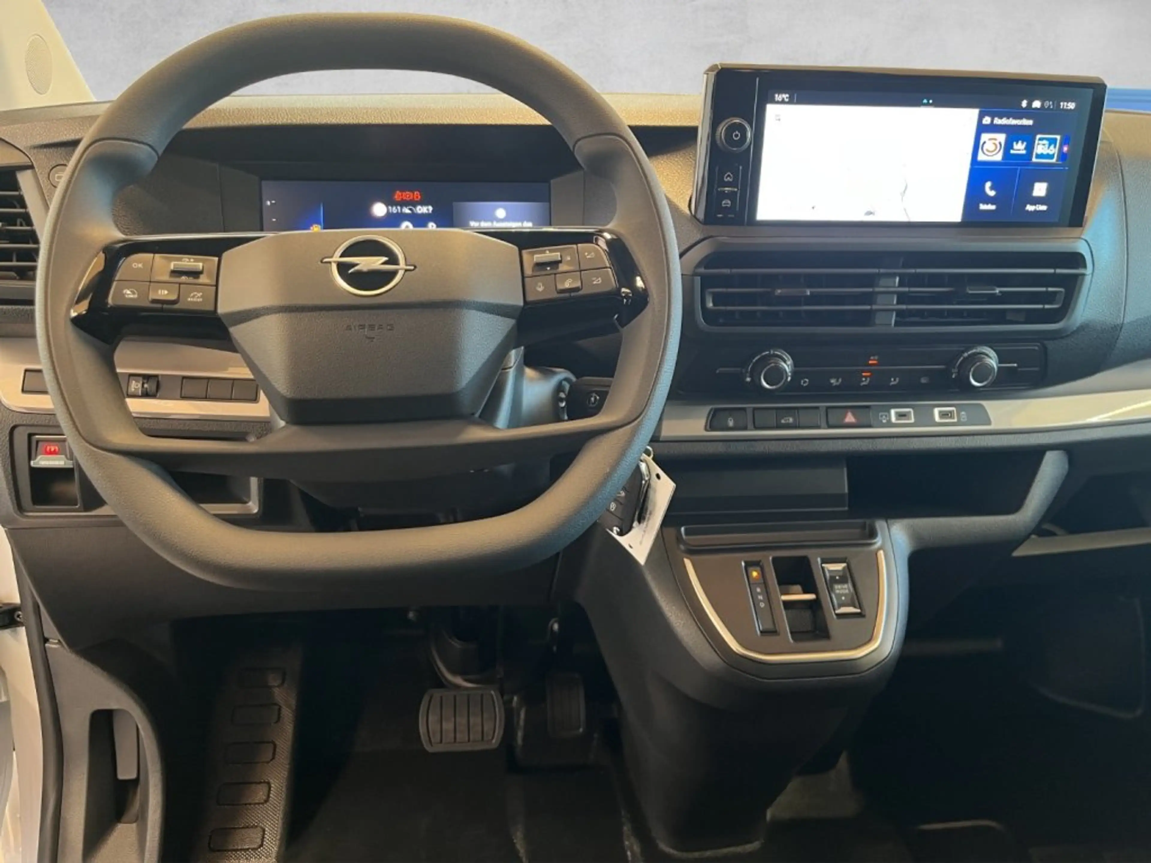 Opel Vivaro KW XL BHDI 150 Aut. — photo 14