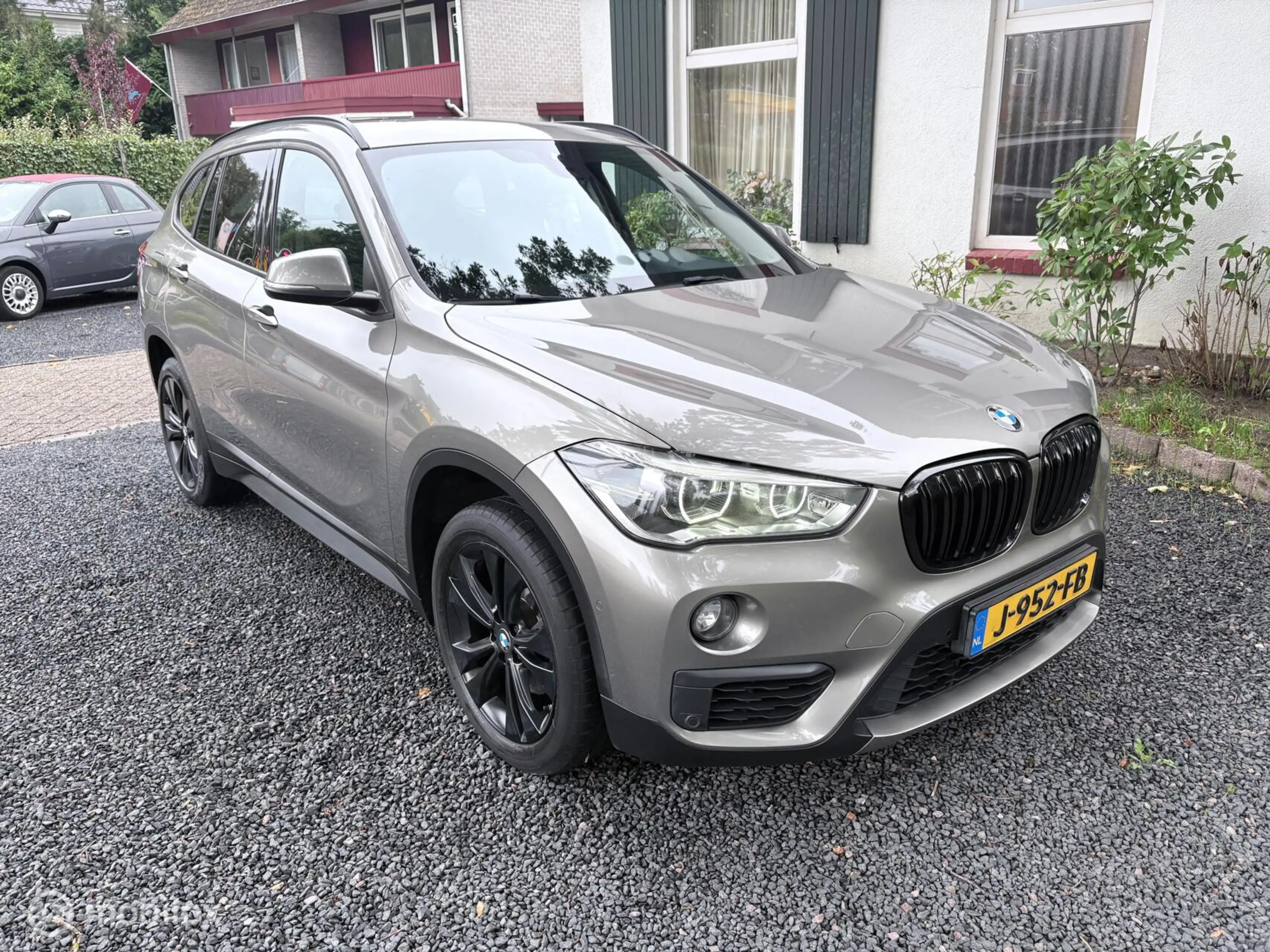 BMW X1 sDrive18i Centennial Executive | AUTOMAAT | TREKH. — photo 28