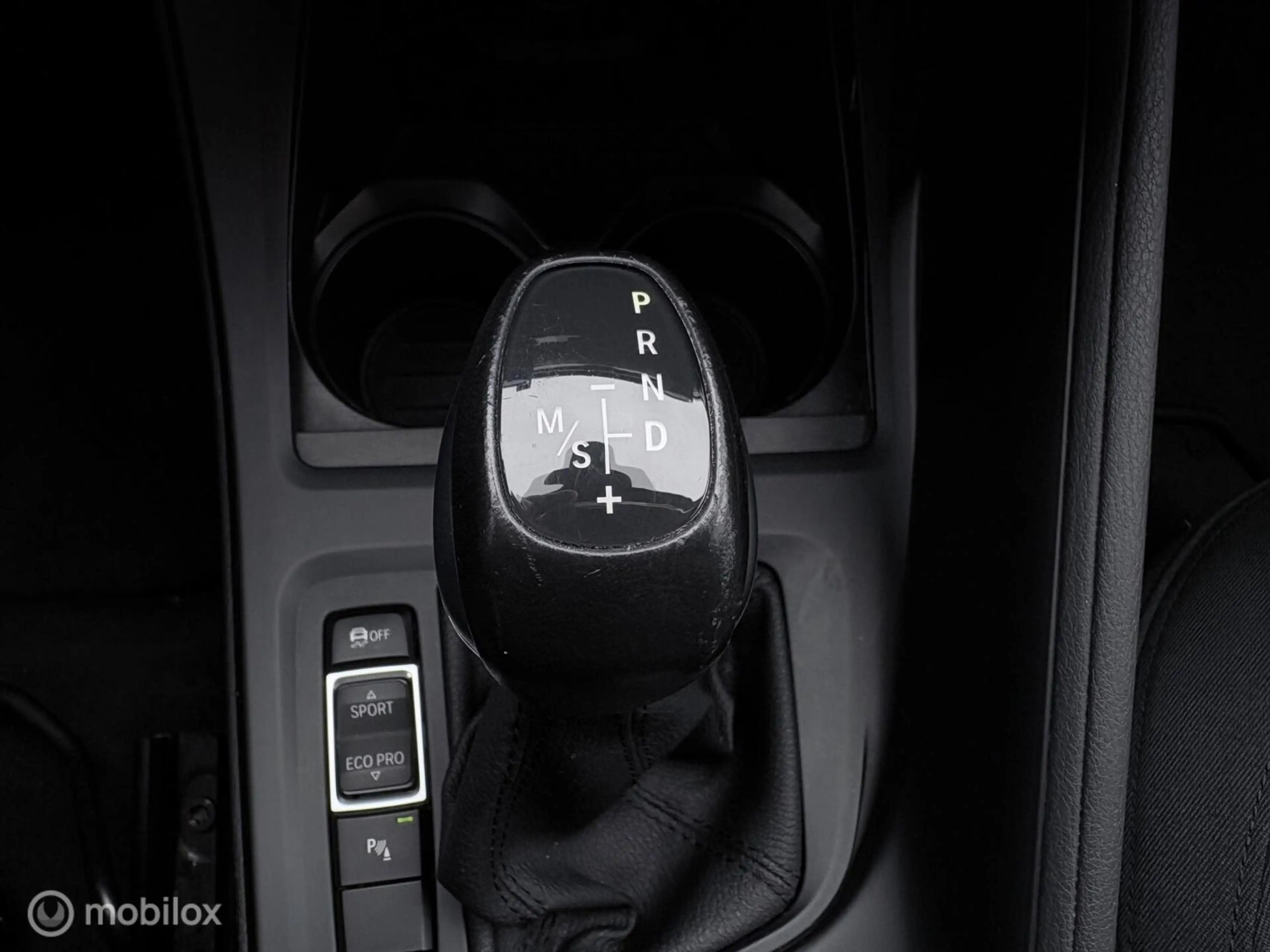 BMW X1 sDrive18i Centennial Executive | AUTOMAAT | TREKH. — photo 3