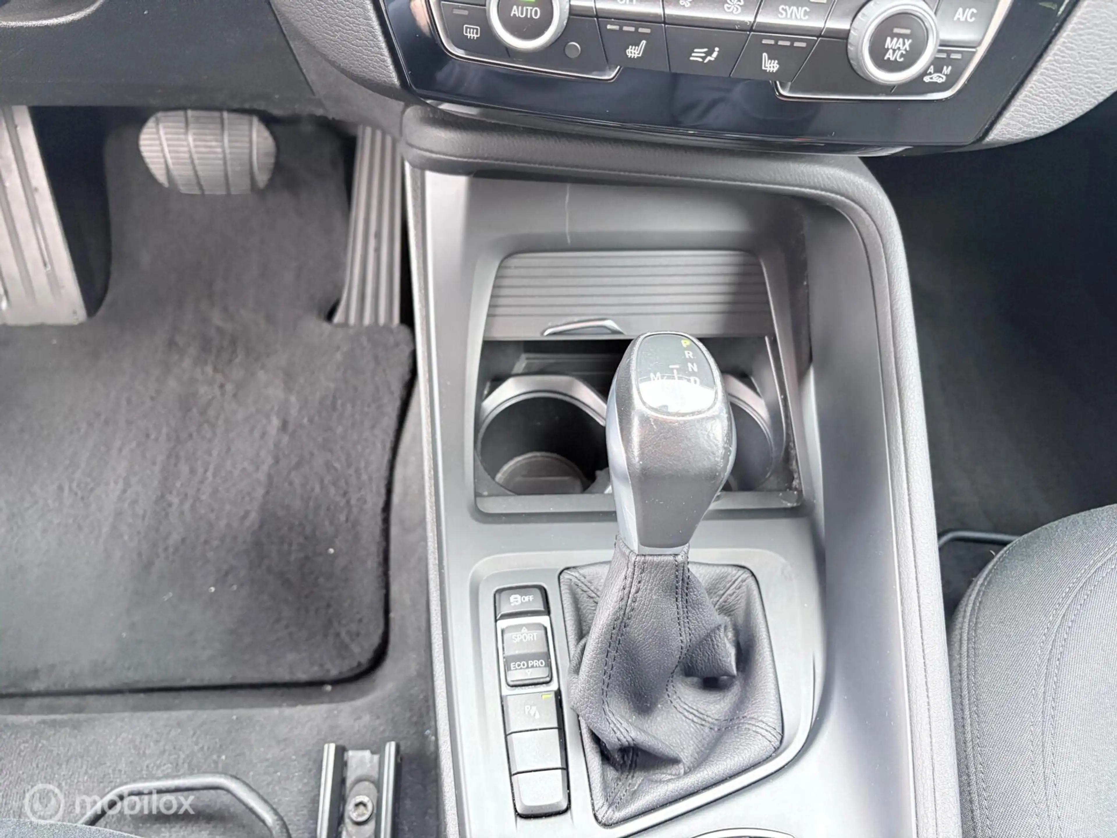 BMW X1 sDrive18i Centennial Executive | AUTOMAAT | TREKH. — photo 22