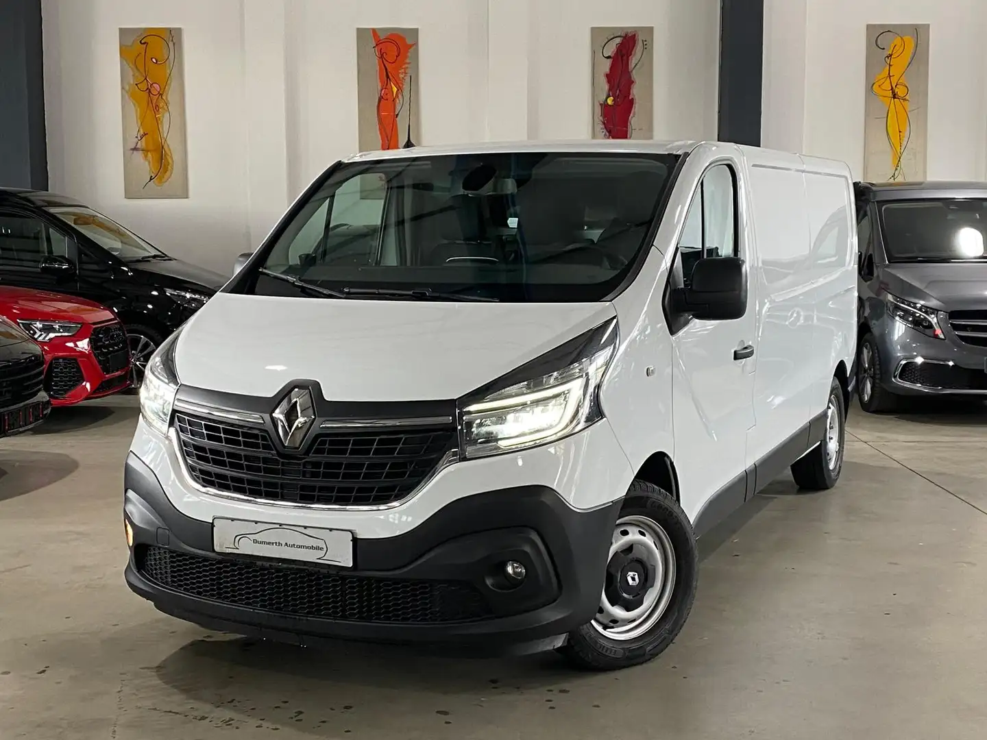 Renault Trafic 2.0 dCi L2H1/Navi/AHK/STHZG/BOTT/ Weiß - 1