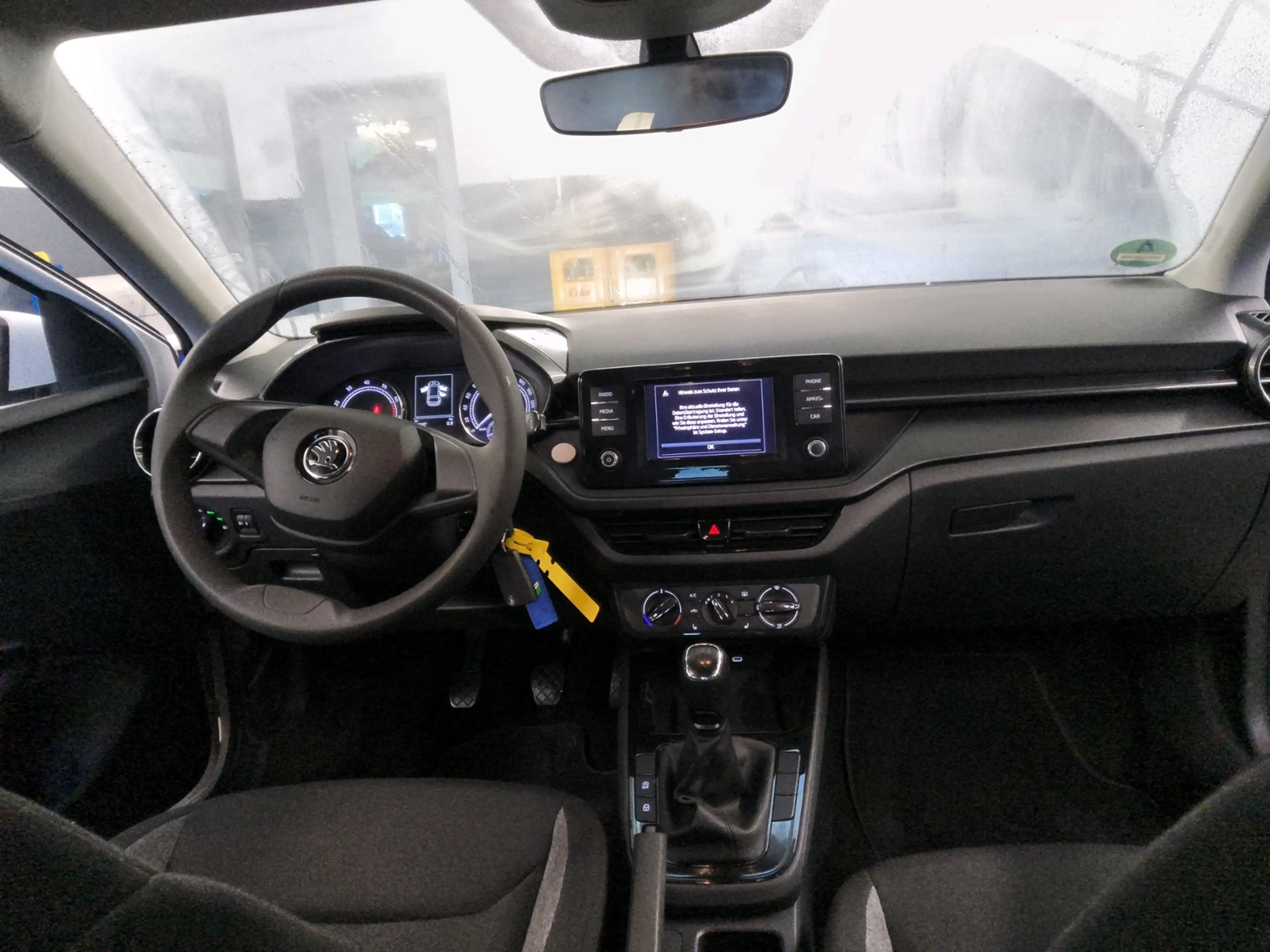 Skoda Fabia 1.0 ACTIVE +LED +PDC +SMART +SHZ +DAB + — photo 7