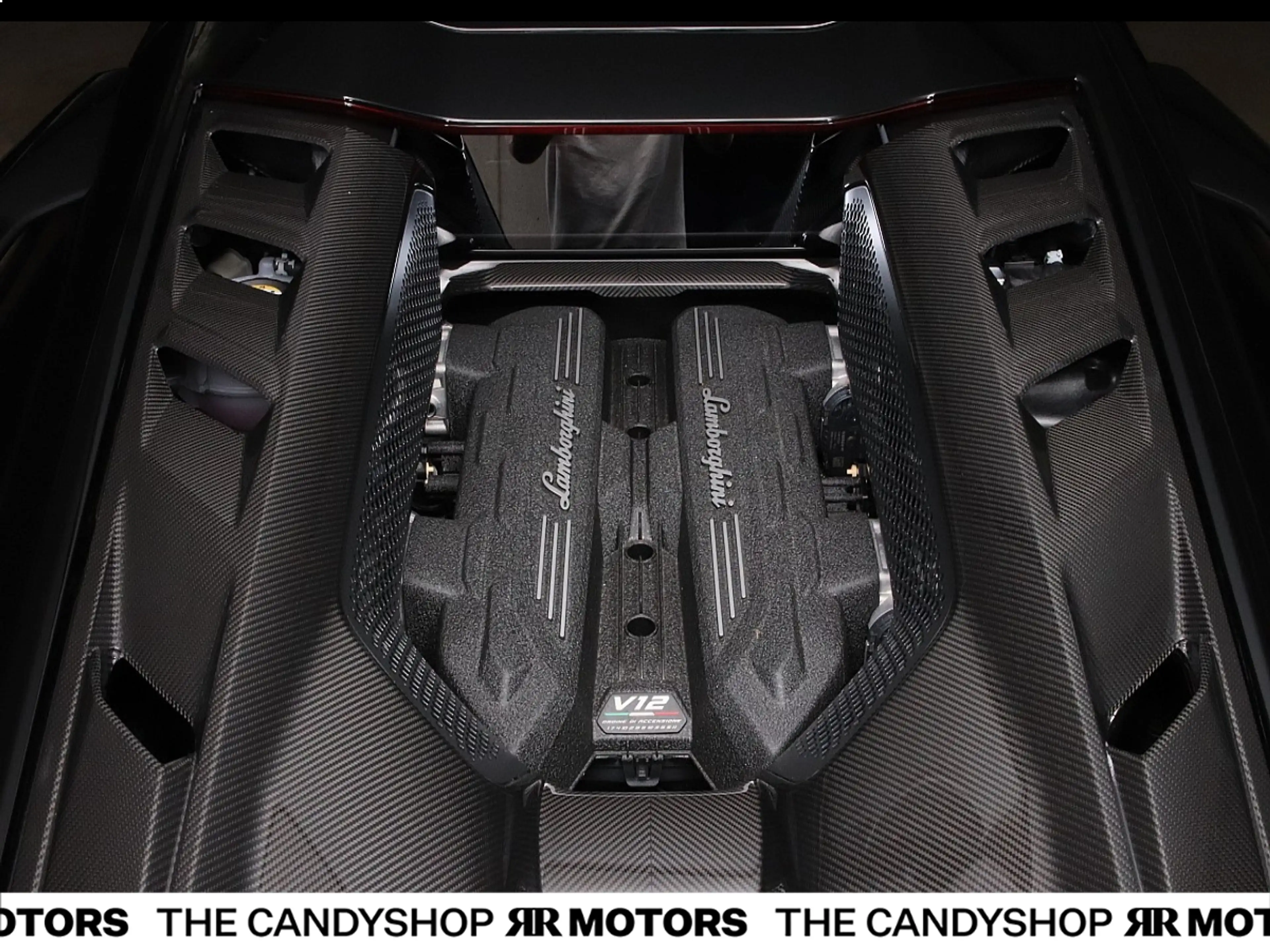 Lamborghini Revuelto *NeroNoctis*LIFT*NEU* — photo 8