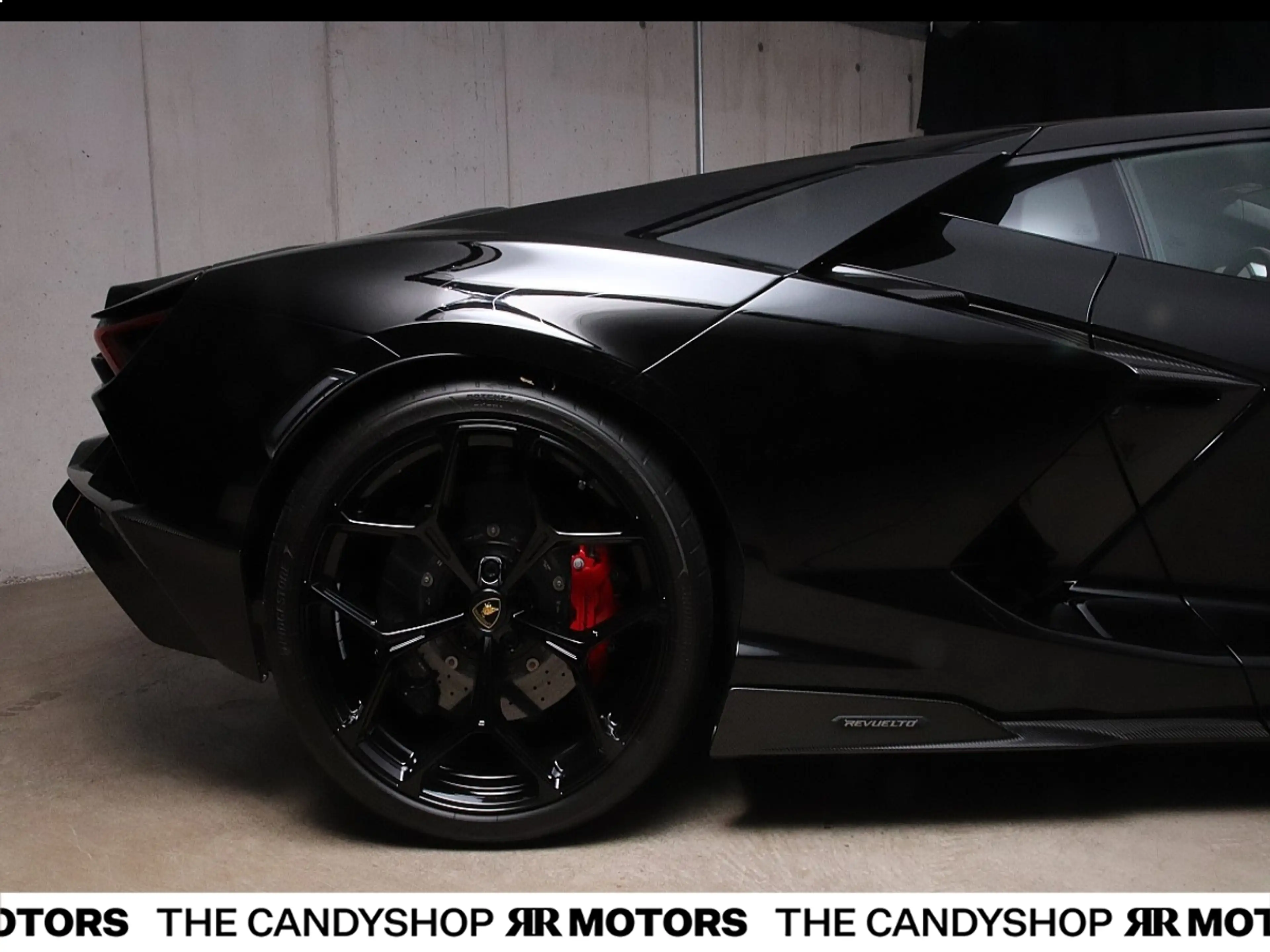 Lamborghini Revuelto *NeroNoctis*LIFT*NEU* — photo 15