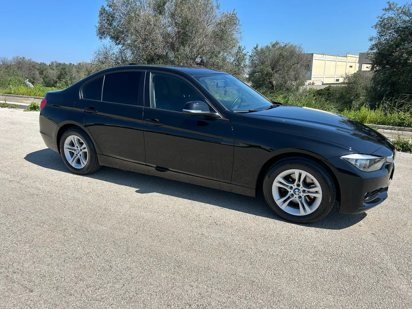 BMW 318 f30 - 1