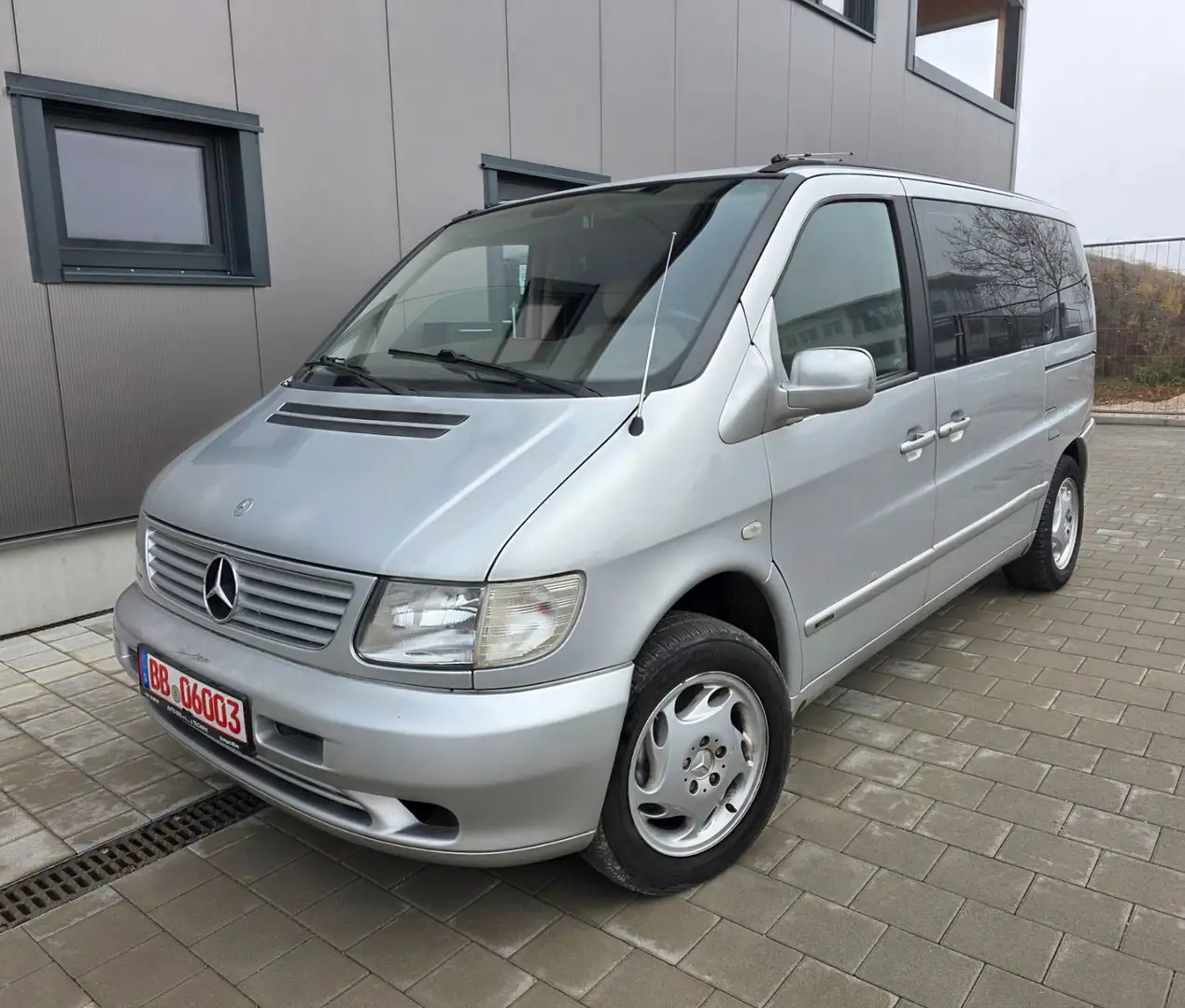 Mercedes-Benz V 280 /GARANTIE/7SITZE/TÜV04.27/AUTOMATIK Silber - 2