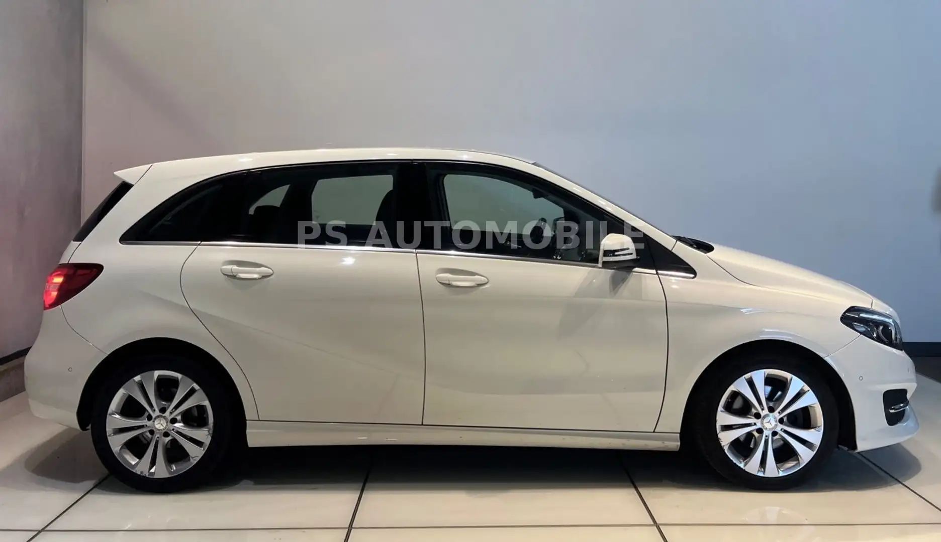 Mercedes-Benz B 200 Urban/NAVI/KLIMAAUTO/LED/ParkAss Bianco - 1