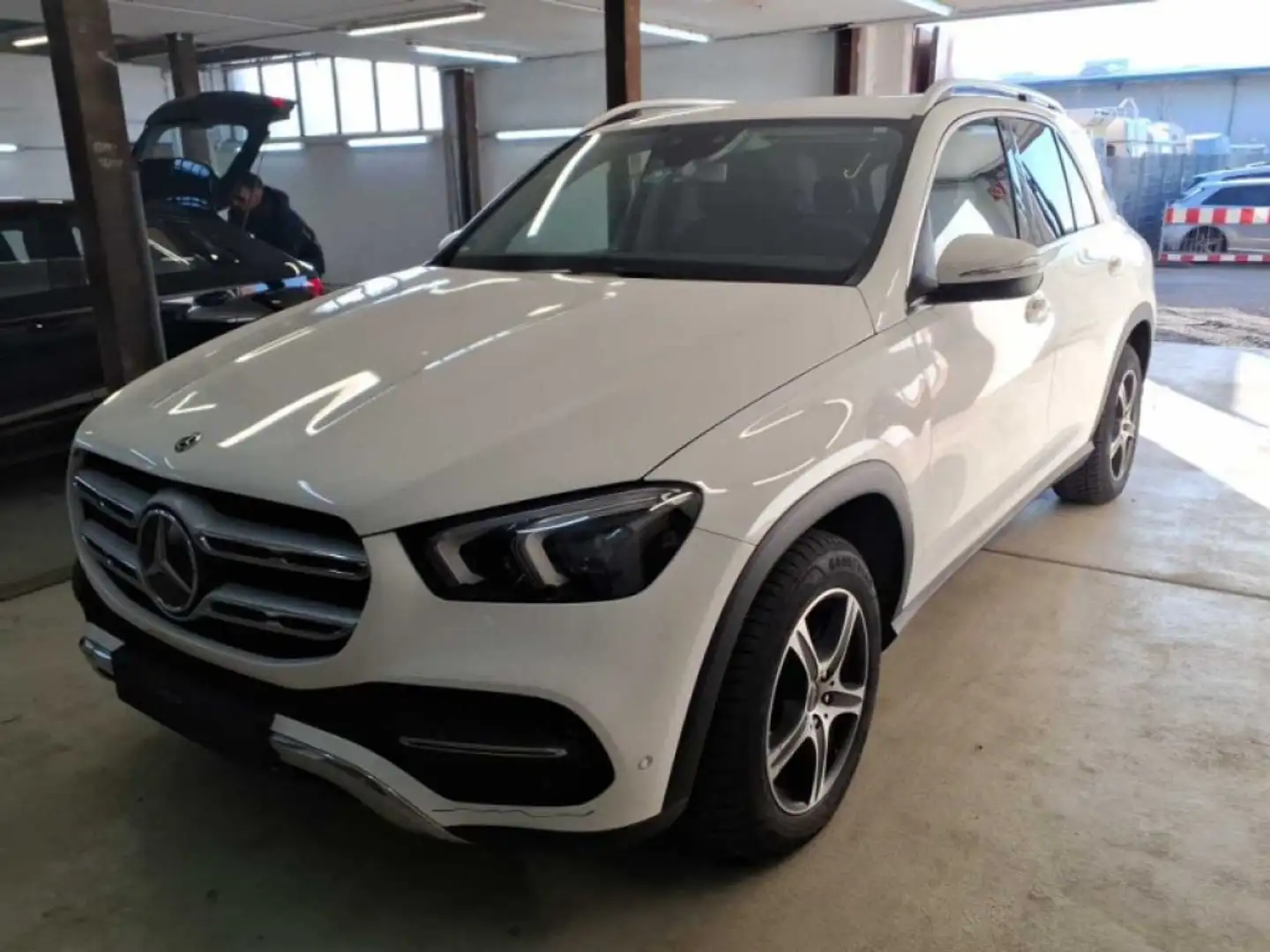 Mercedes-Benz GLE 300 d 4Matic Leder AHK WideScreen Spurassist White - 1