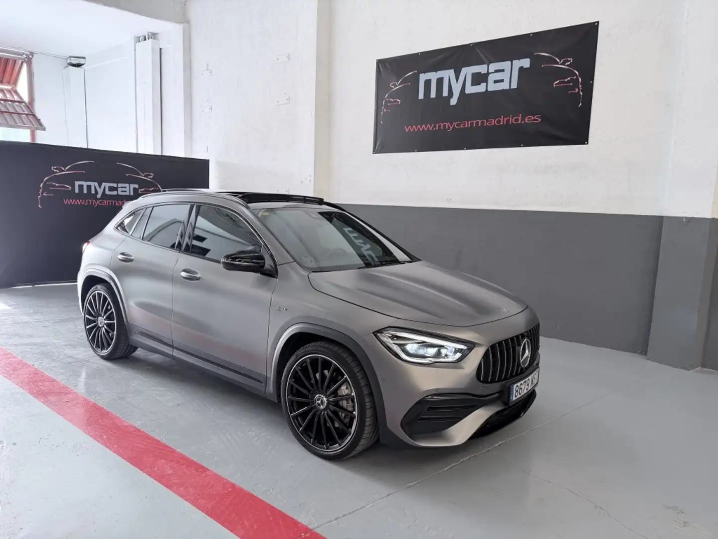 Mercedes-Benz GLA 35 AMG 4Matic 8G-DCT Grigio - 1
