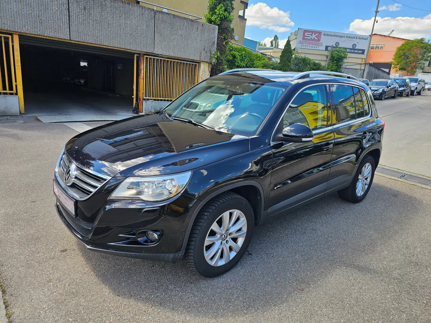 Volkswagen Tiguan 2.0 TSI 4Motion Sport Schwarz - 1