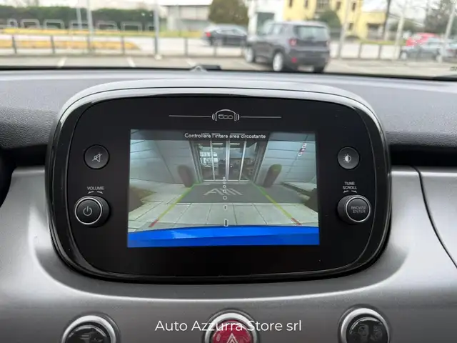Fiat 500x view 11