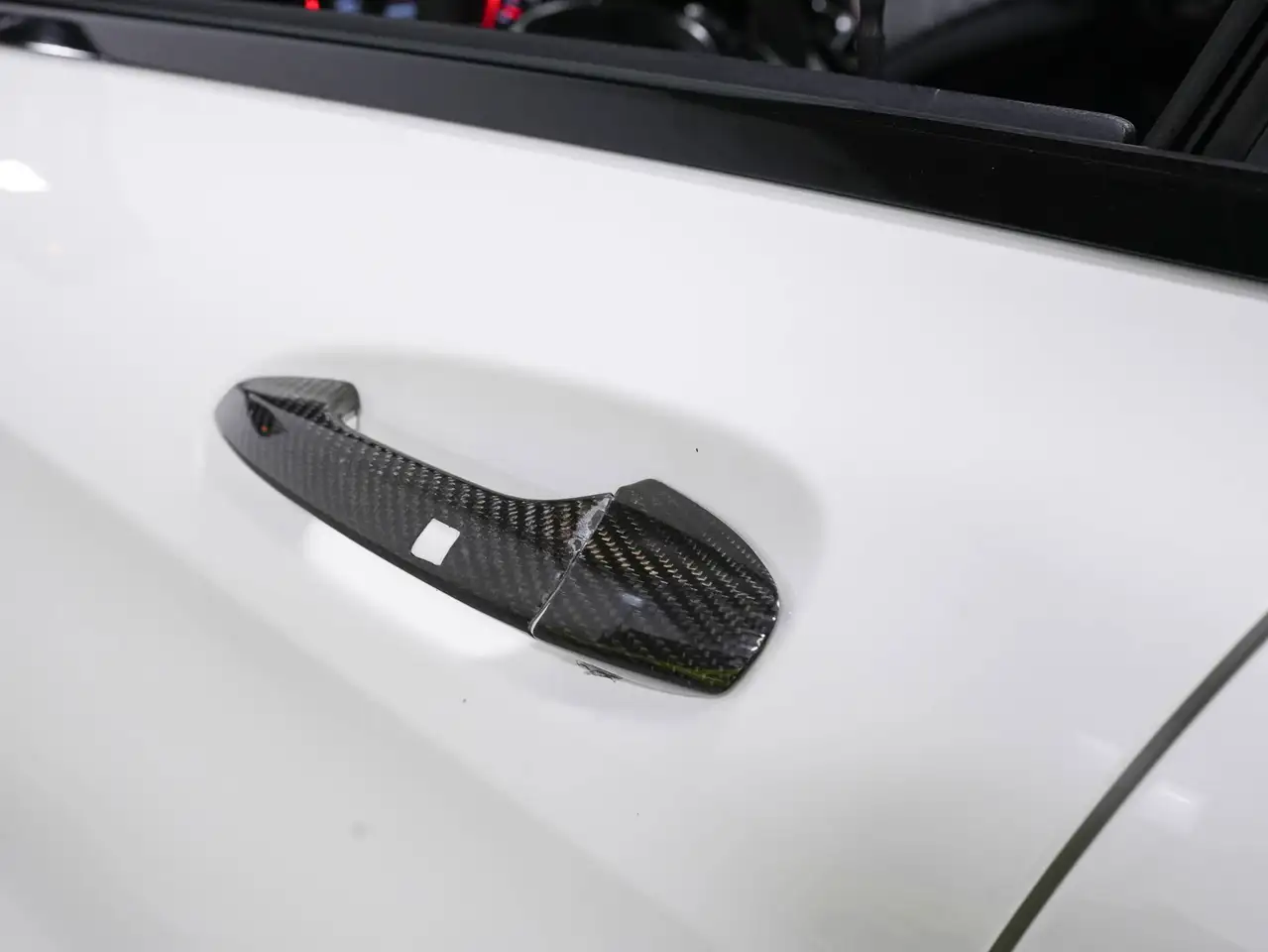Mercedes-Benz CLA снимка Mercedes-Benz CLA