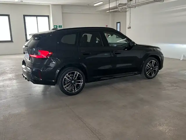 BMW X1 view 6