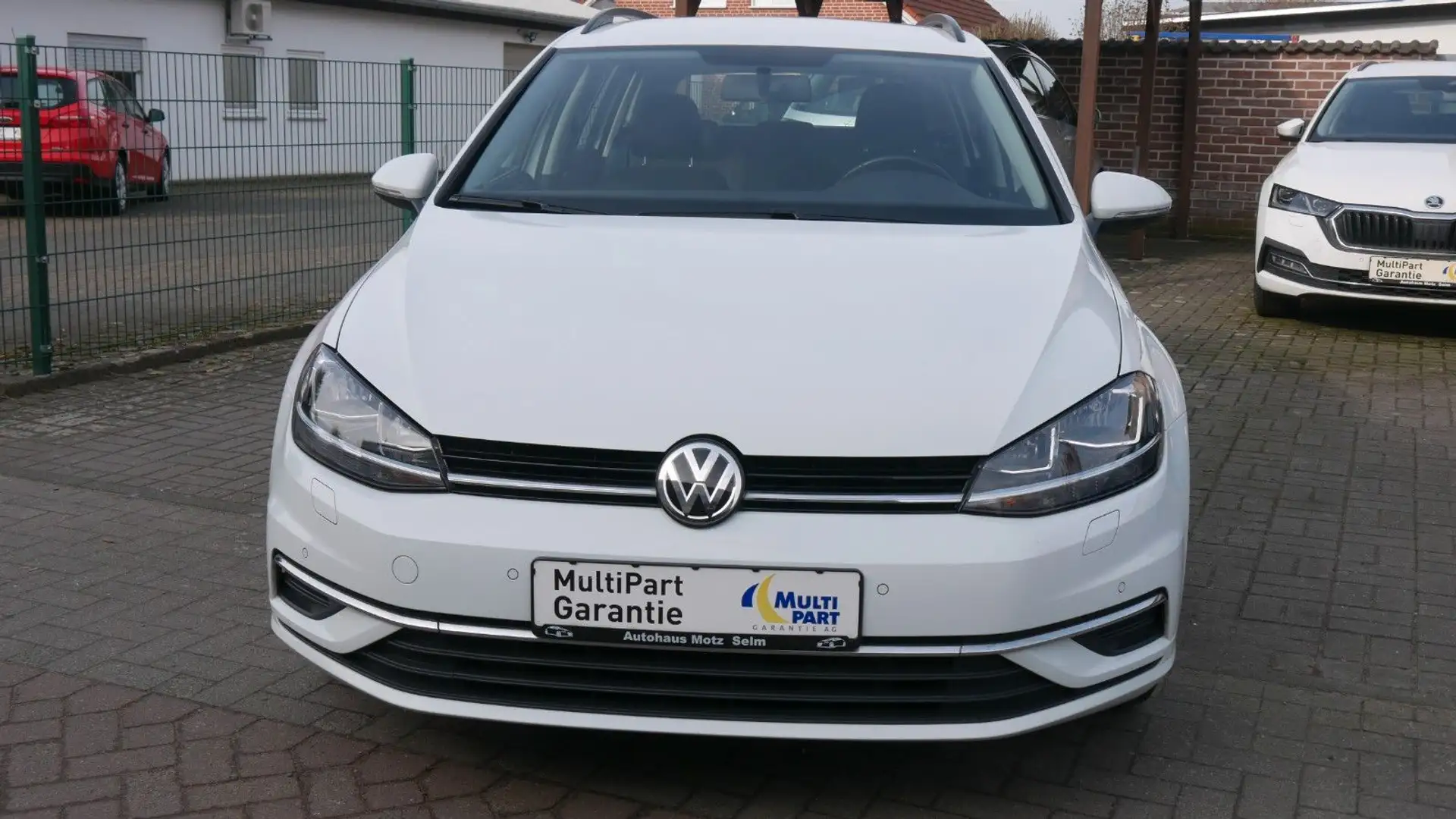 Volkswagen Golf 7 Comfortline Variant Weiß - 2