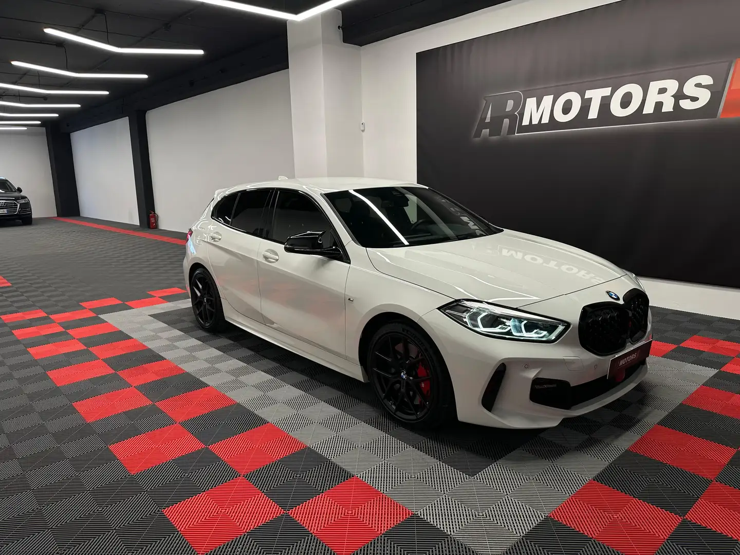 BMW 118 Serie 1 F40 118d Msport auto Blanc - 1
