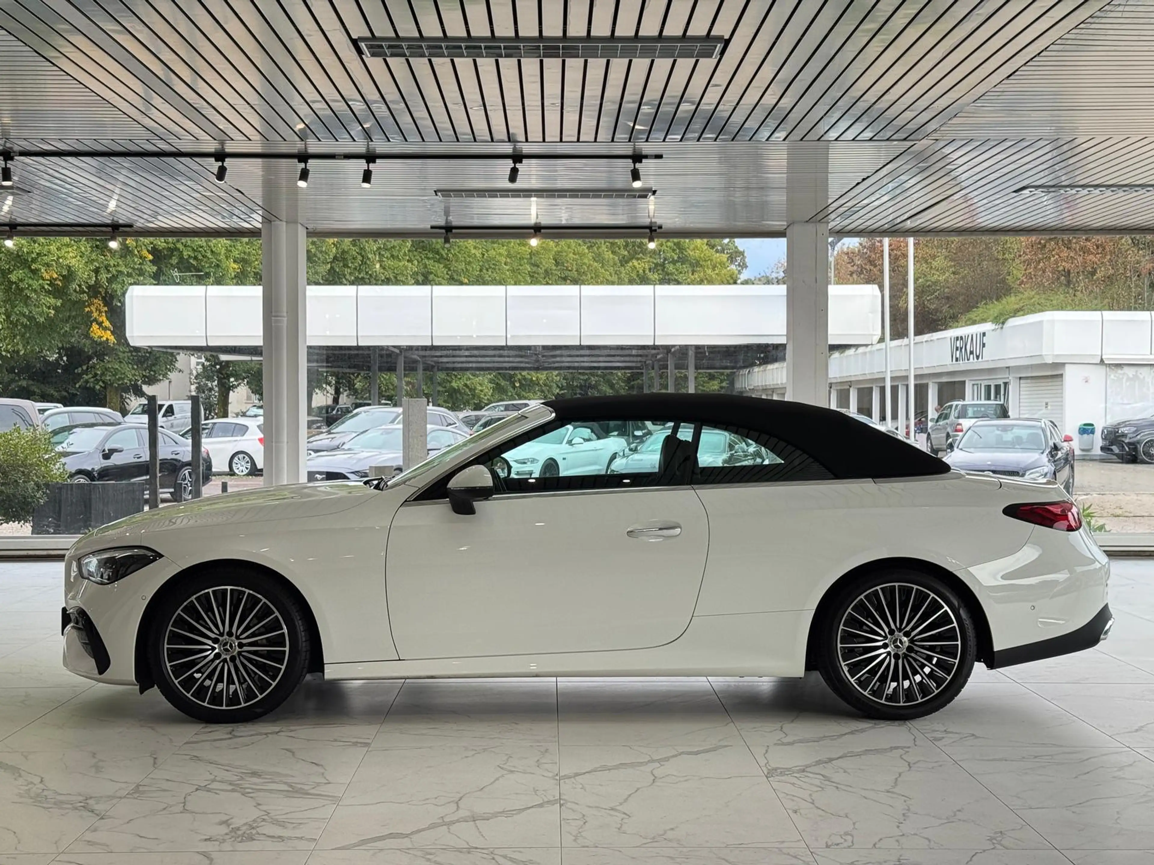 Mercedes-Benz CLE 180 Cabrio 3x AMG*ADVANCED+*DISTRO*AIRSCARF* — photo 4