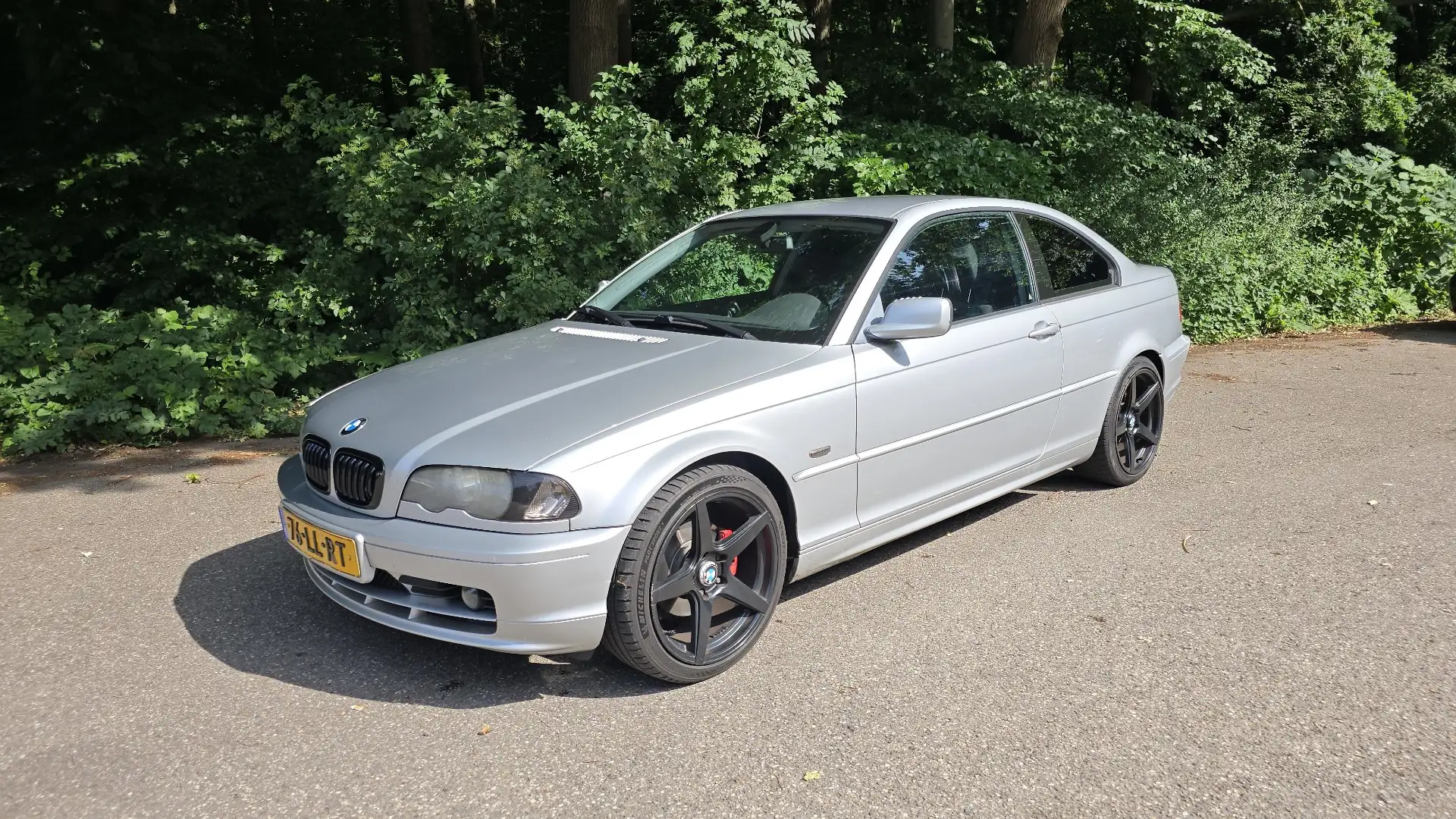BMW 318 Ci - 1