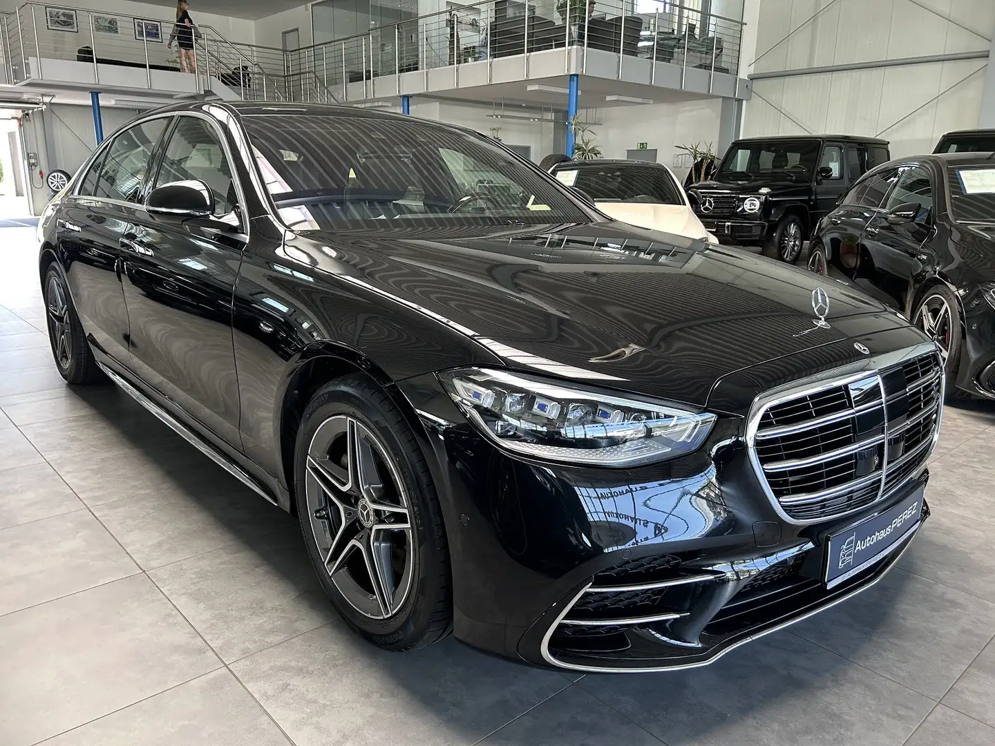 Mercedes-Benz S 450 4M L AMG HIGH END FOND ENTER.+CHAUFFEUR Noir - 2