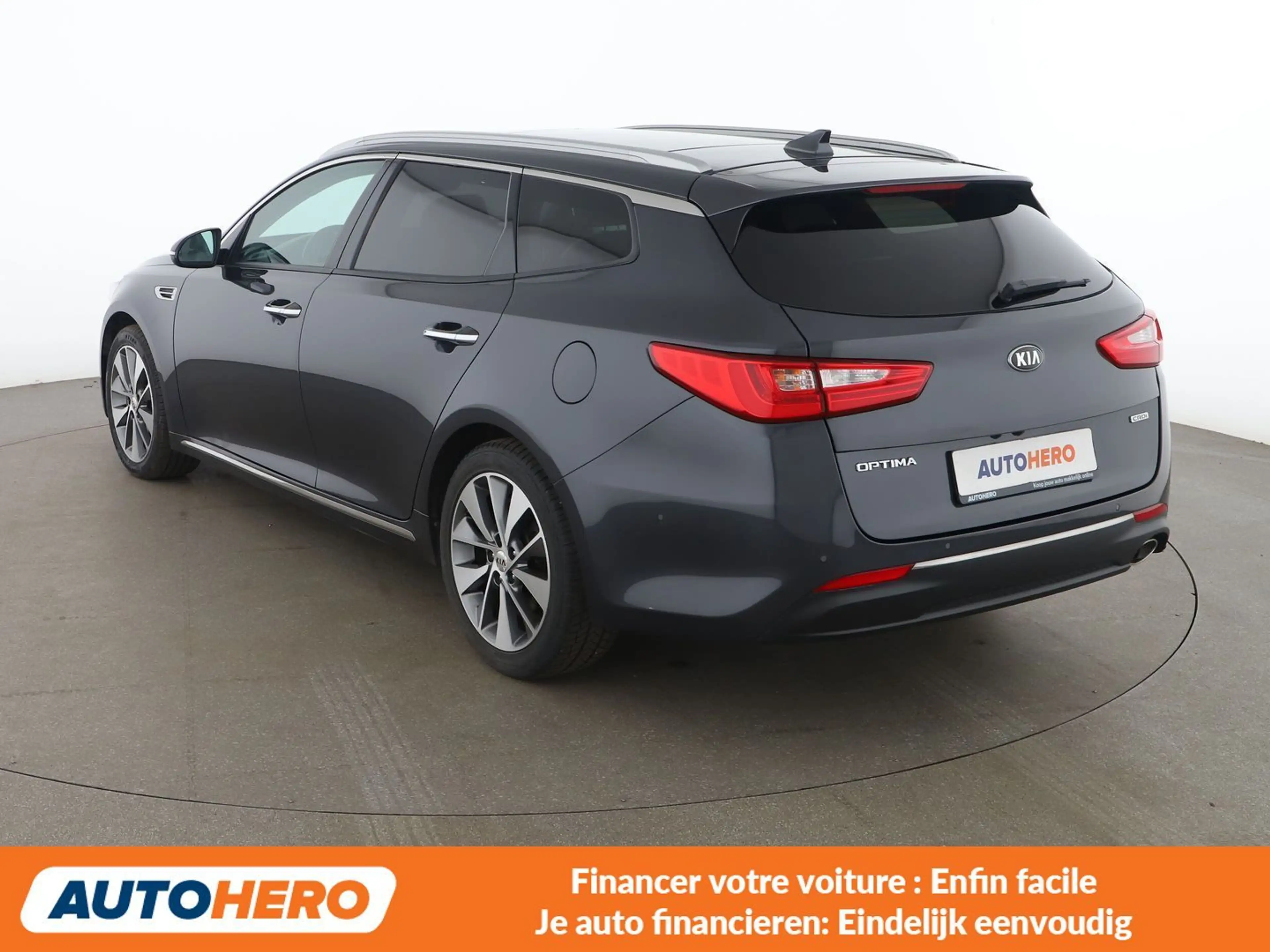 Kia Optima 1.7 CRDi Business Class — photo 4