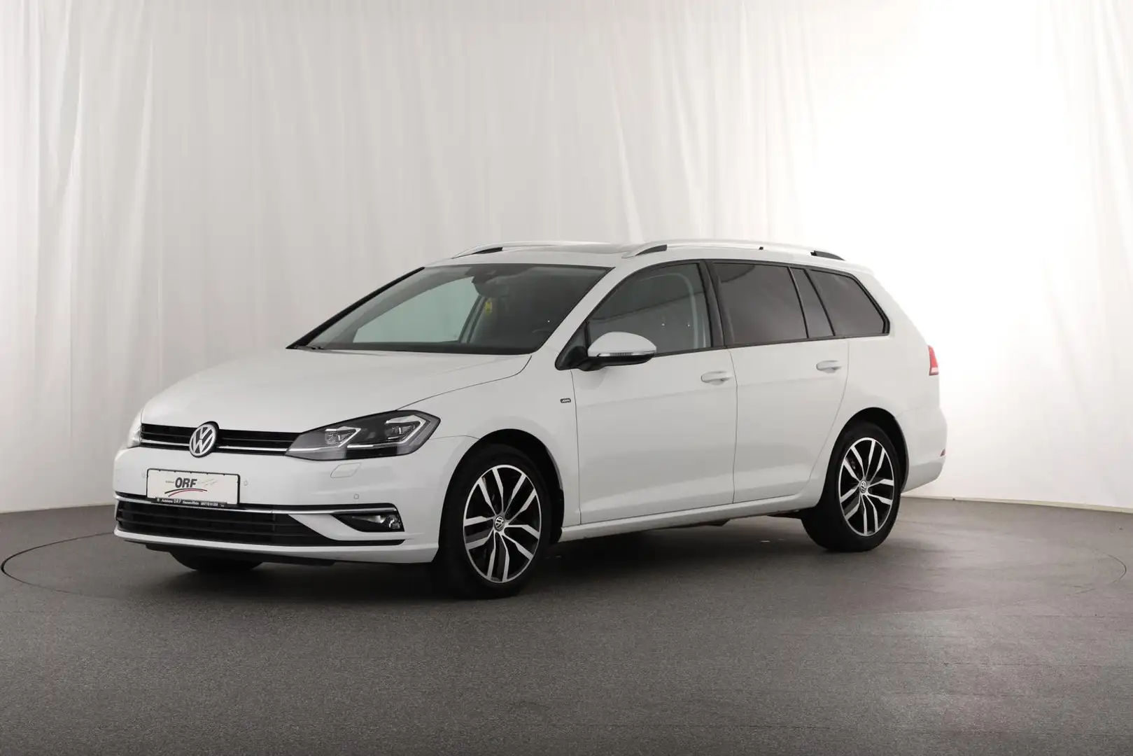 Volkswagen Golf 7 Variant 2.0 TDI Join LED NAVI KAMERA APP PANO AL Weiß - 2