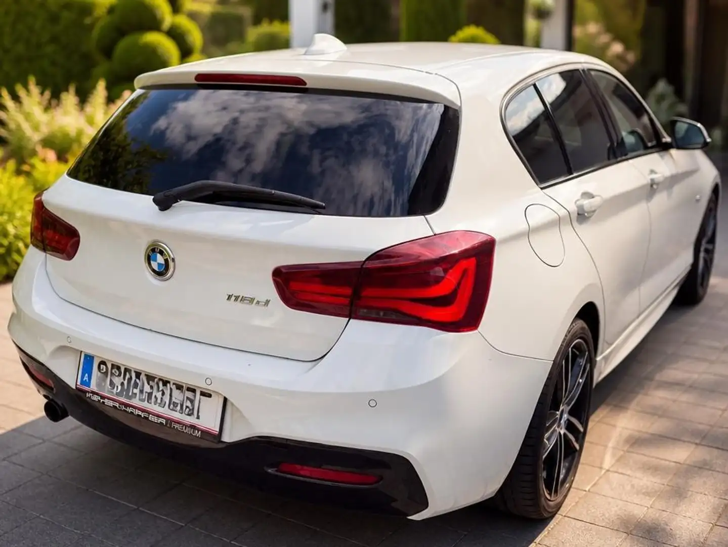 BMW 118 118d M Sport M Sport Weiß - 2